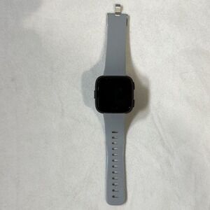 Fitbit Versa Model FB504